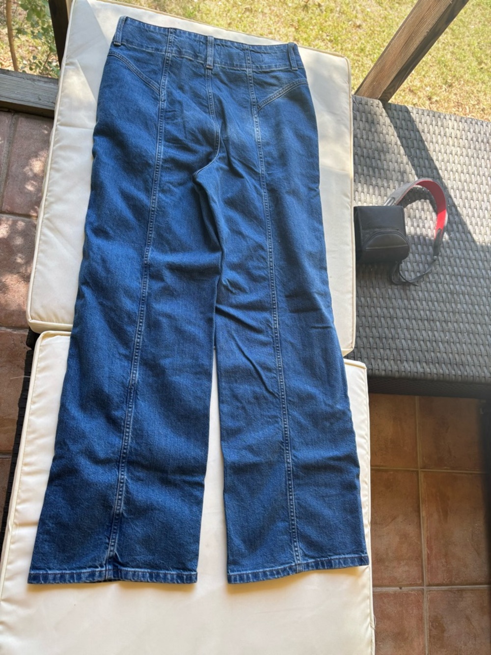 Universal Thread Wide-Leg Jeans - Picture 2 of 5